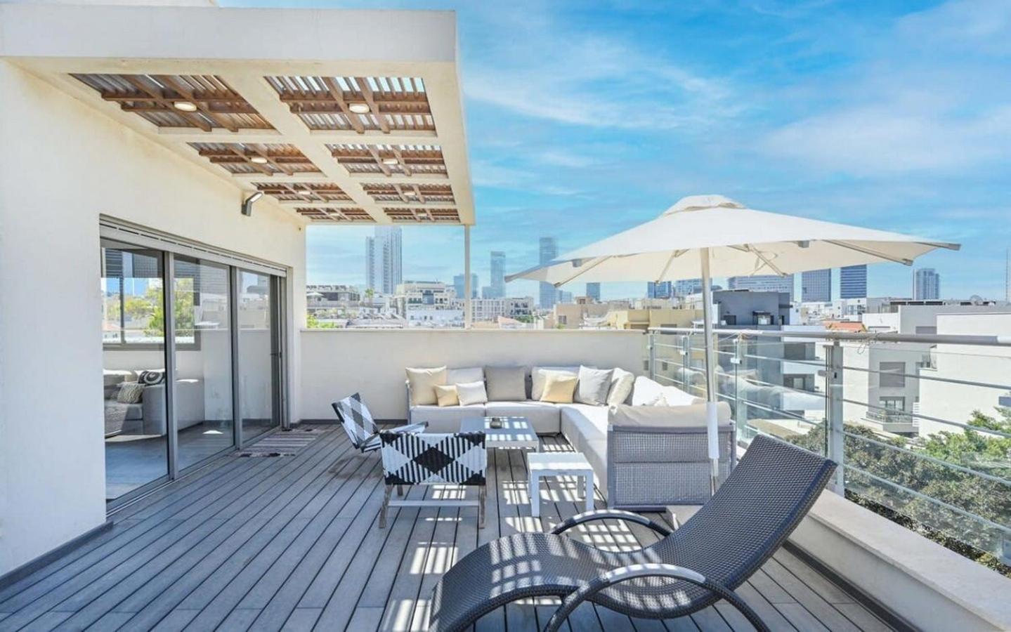 Apartment Luxury Beachfront Penthouse At Haari By Holyguest